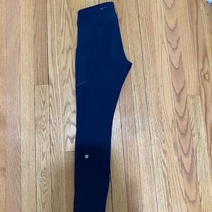 Lululemon navy blue leggings